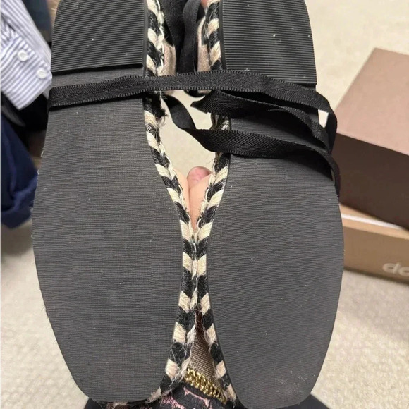 Linea Paolo Women's Ankle Wrap Braided Bottom Espadrille Flats Size 6.5 - Picture 3 of 8